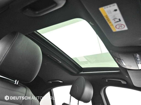 Mercedes-Benz E-Class — photo 18