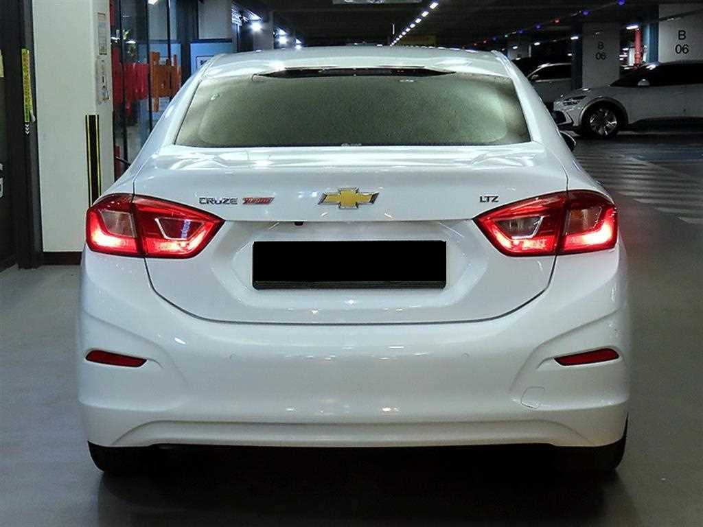 CHEVROLET Cruze — photo 05