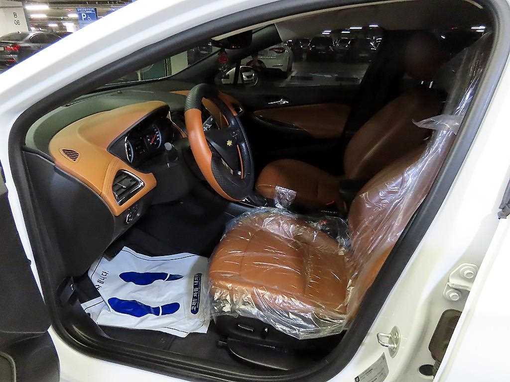 CHEVROLET Cruze — photo 06