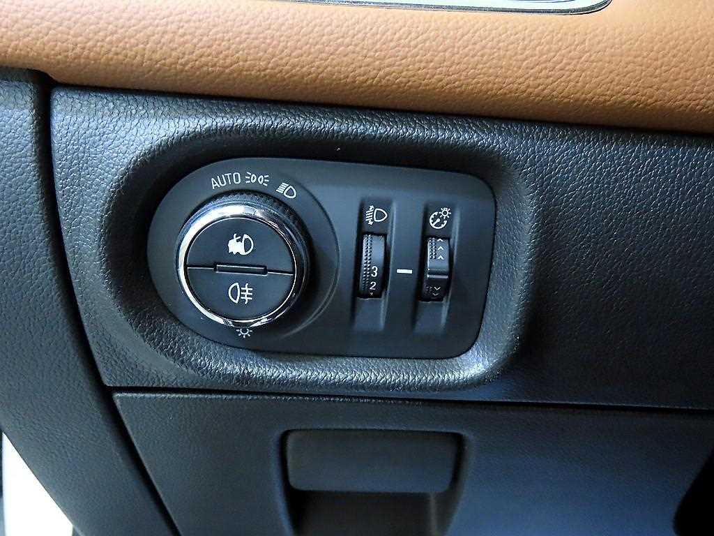 CHEVROLET Cruze — photo 14