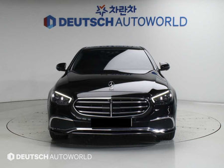 Mercedes-Benz E-Class — photo 03