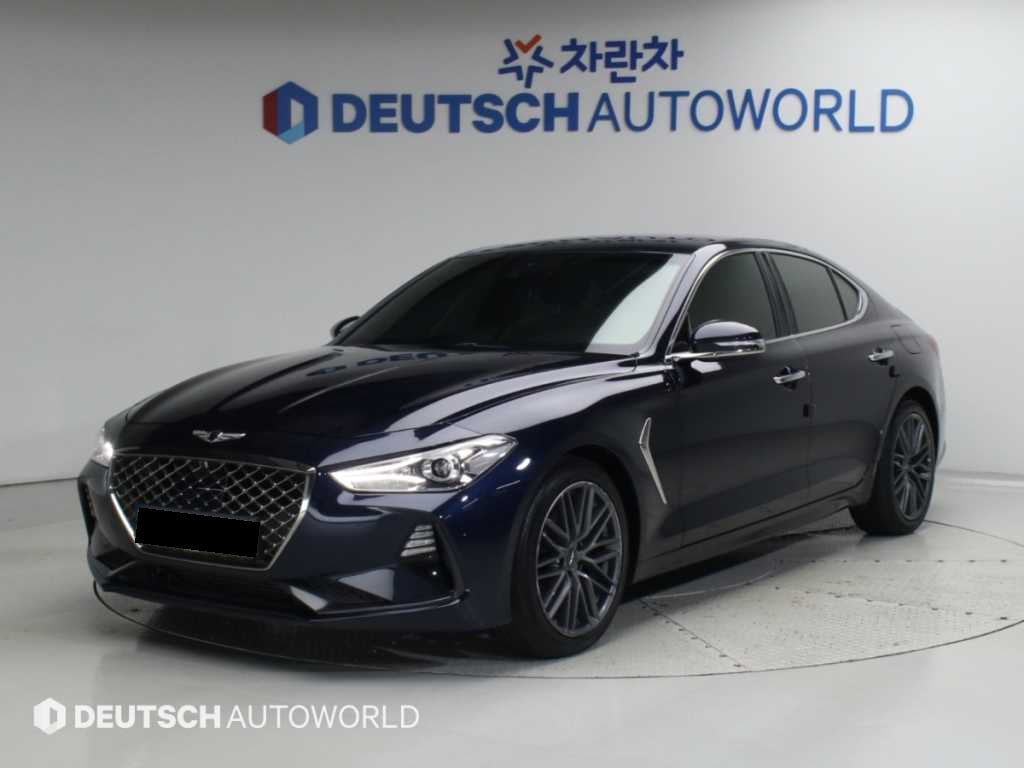 Genesis G70 — photo 01