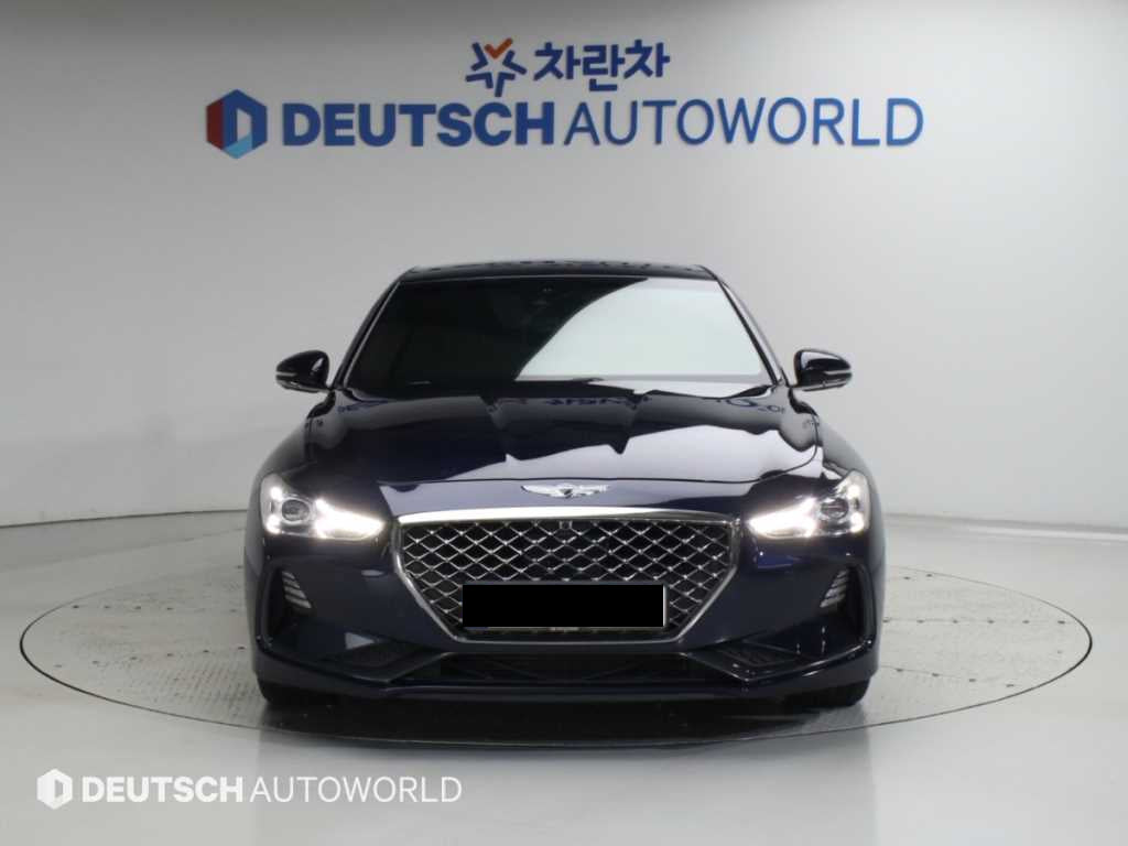 Genesis G70 — photo 03