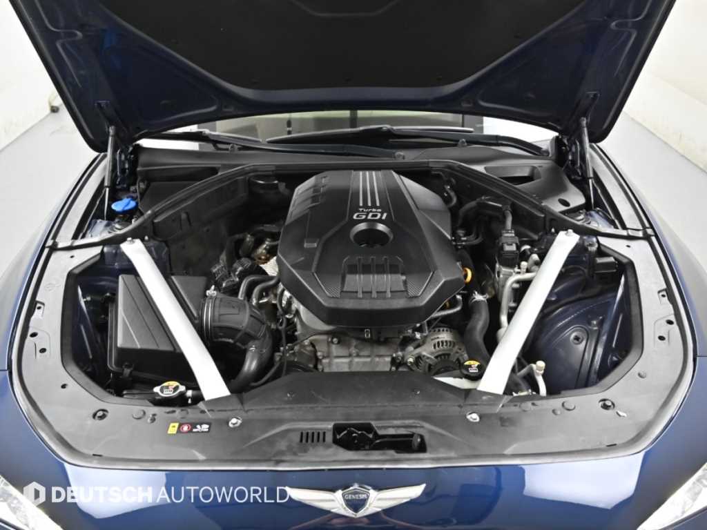 Genesis G70 — photo 06