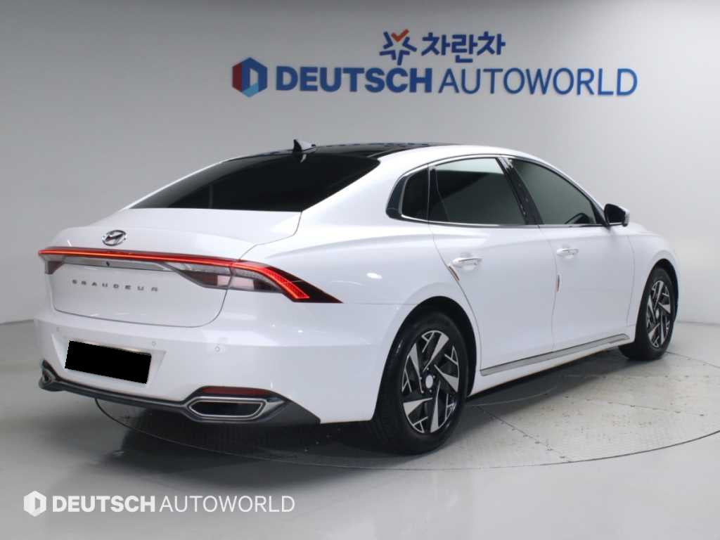 Hyundai Grandeur — photo 02