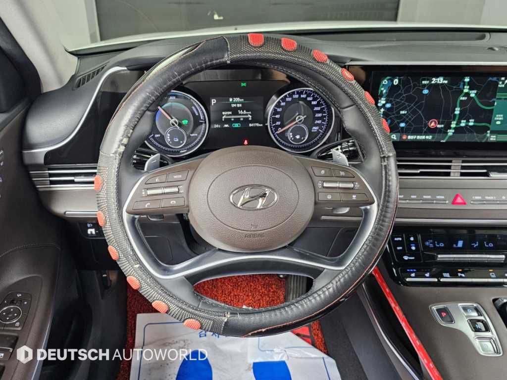 Hyundai Grandeur — photo 13