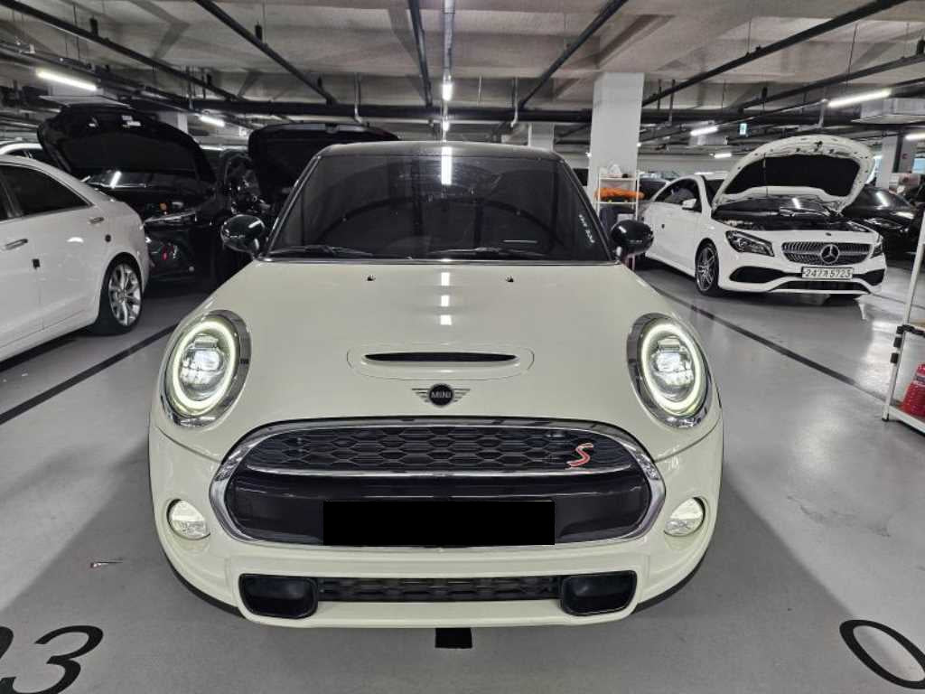 Mini Cooper — photo 01