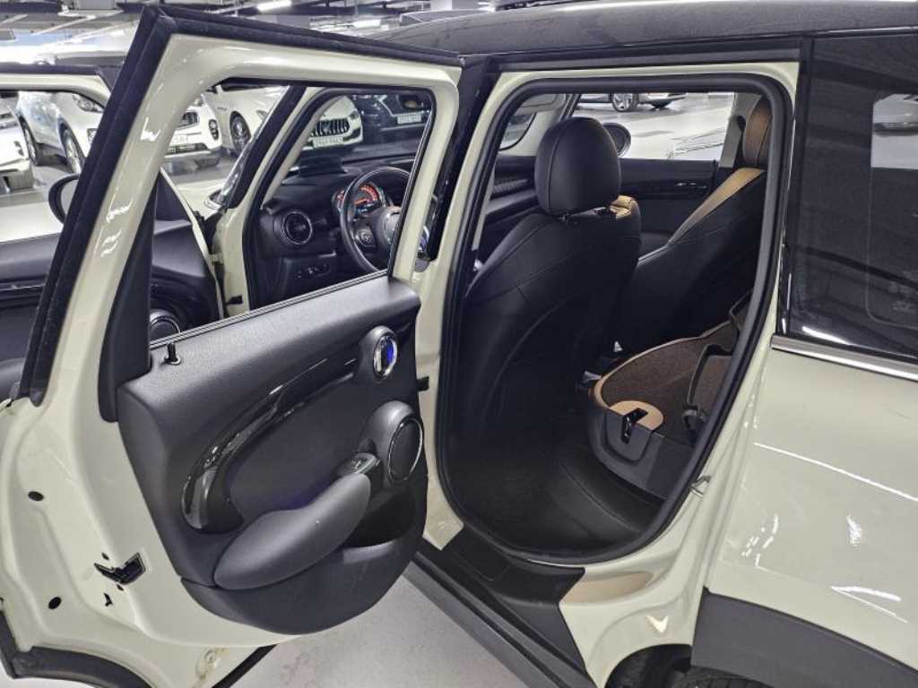 Mini Cooper — photo 12