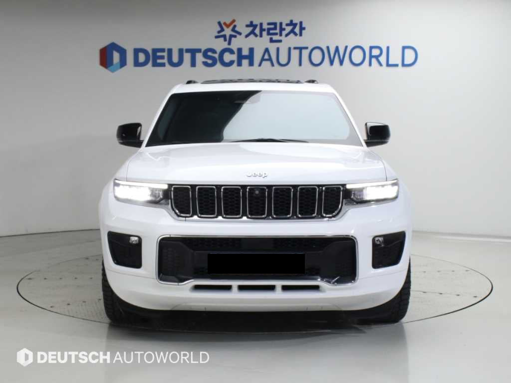 Jeep Cherokee — photo 03