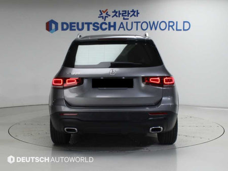 Mercedes-Benz GLB-Class — photo 04