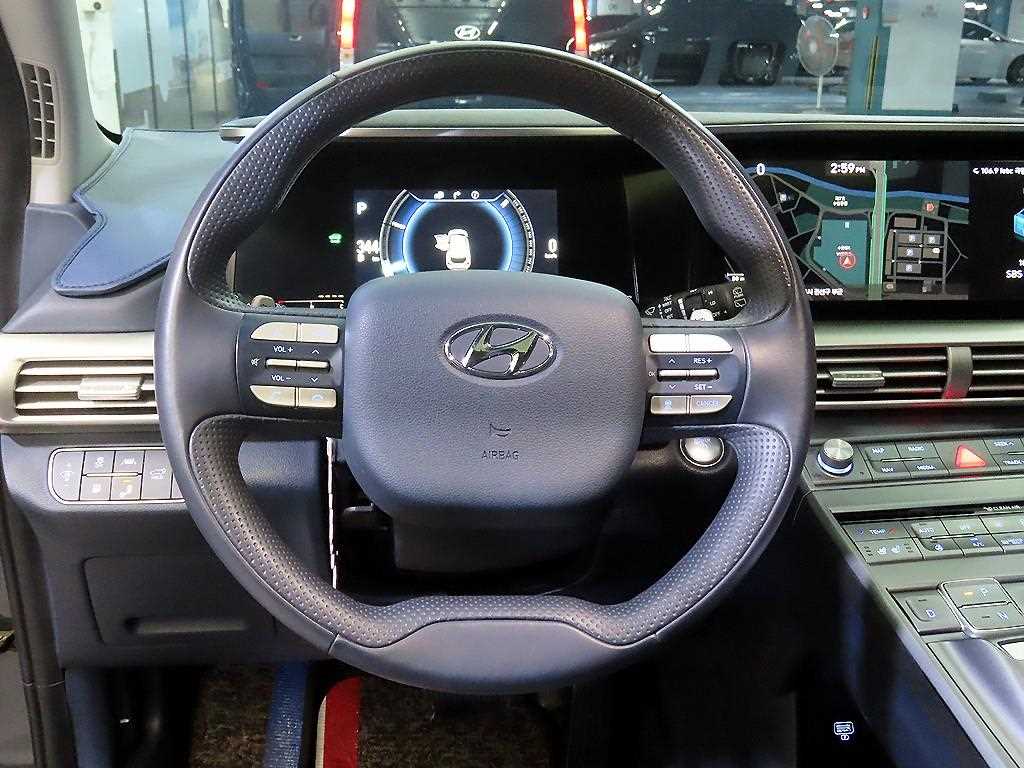 Hyundai Nexo — photo 08