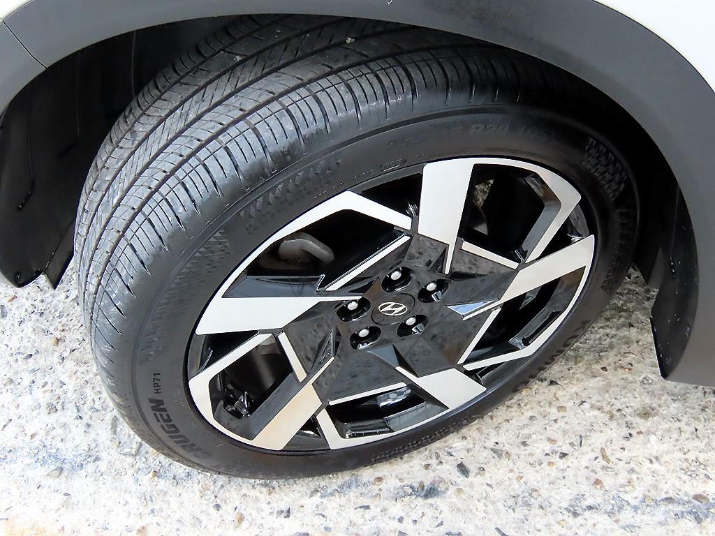 Hyundai Santafe — photo 20