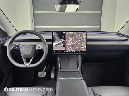 Tesla Model Y — photo 07