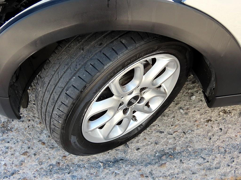 Mini Cooper — photo 20