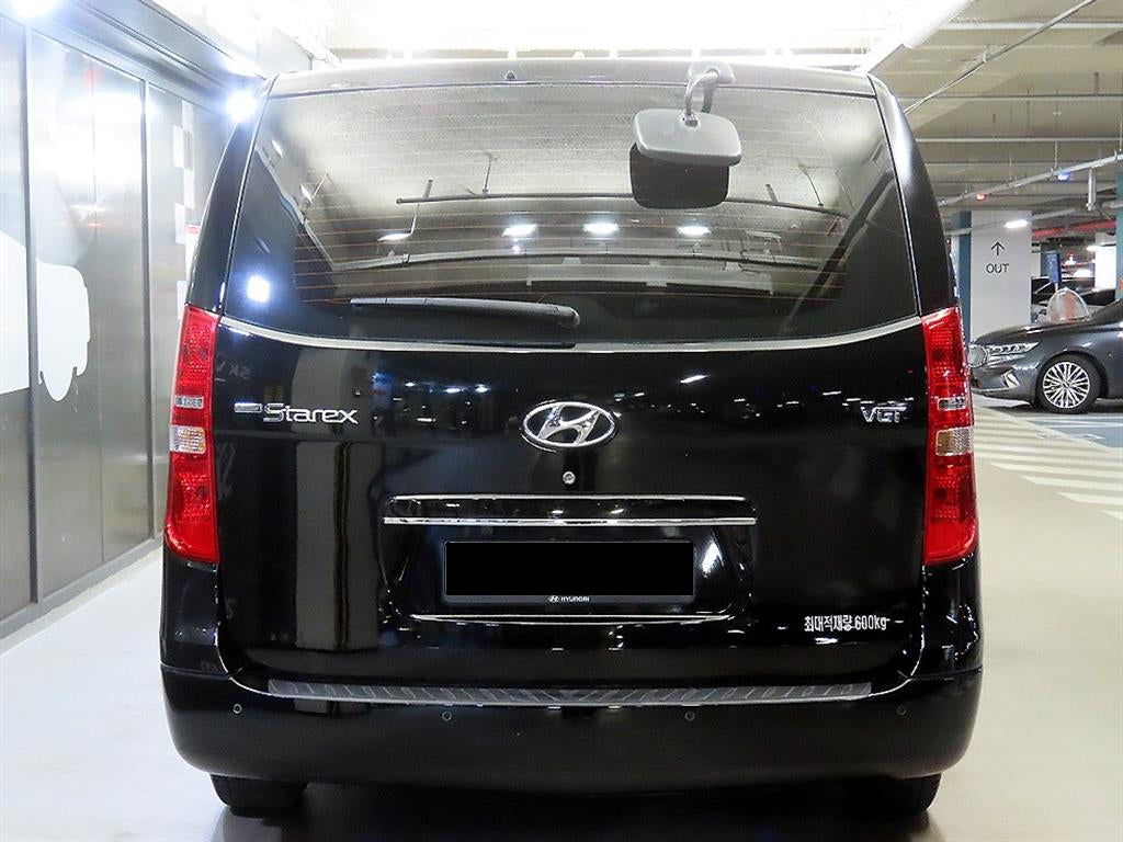 Hyundai Starex — photo 05