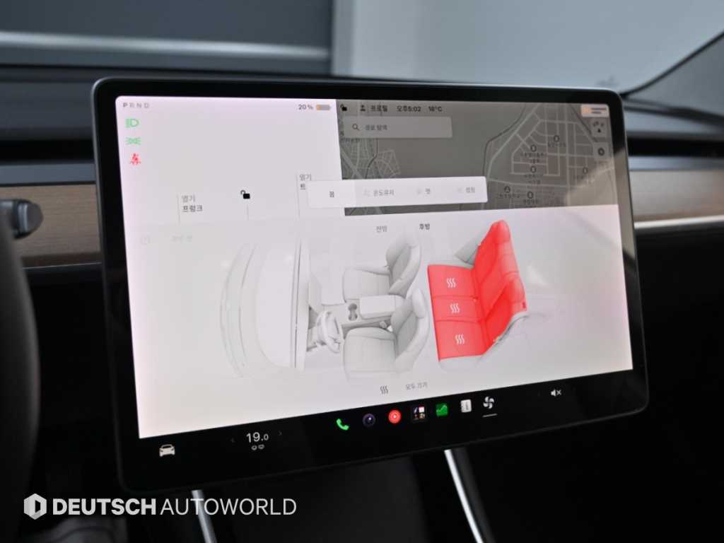 Tesla Model 3 — photo 16