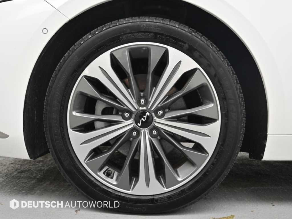 Kia K8 — photo 05
