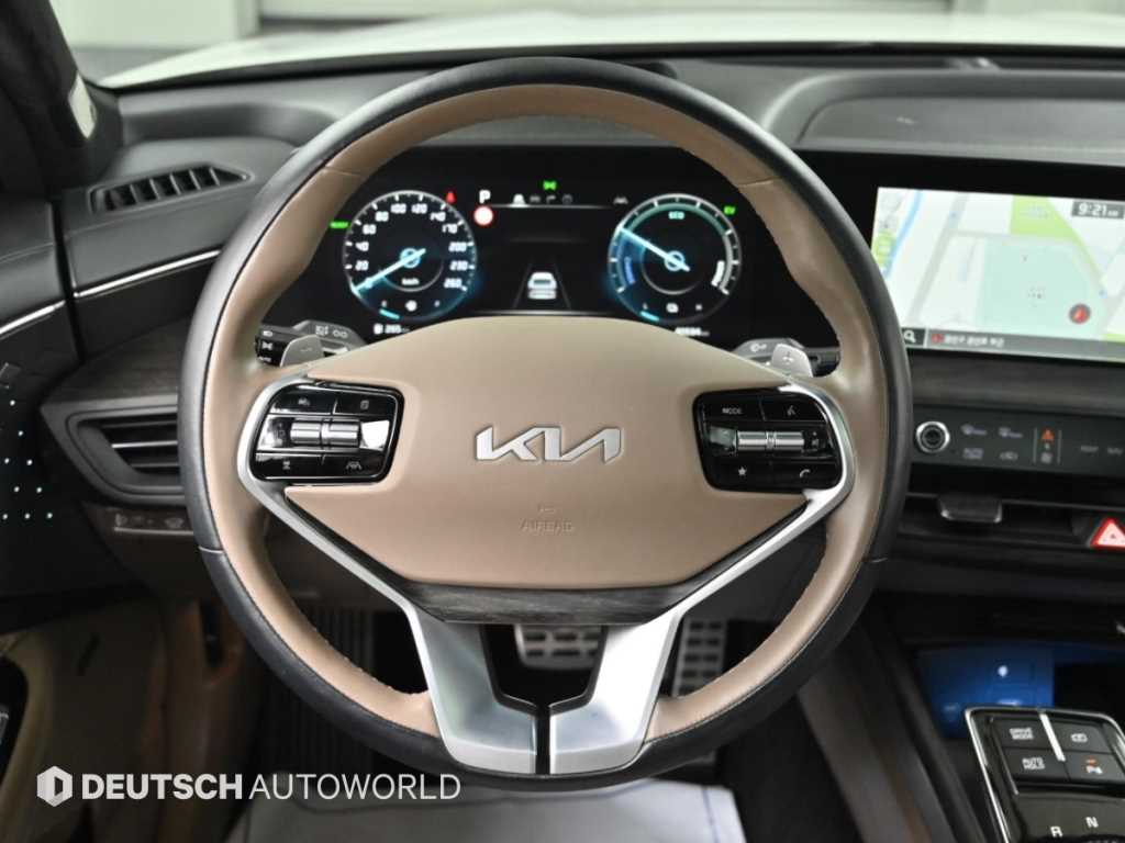 Kia K8 — photo 13