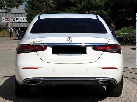 Mercedes-Benz E-Class — photo 05
