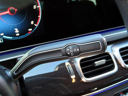 Mercedes-Benz GLE-Class — photo 11