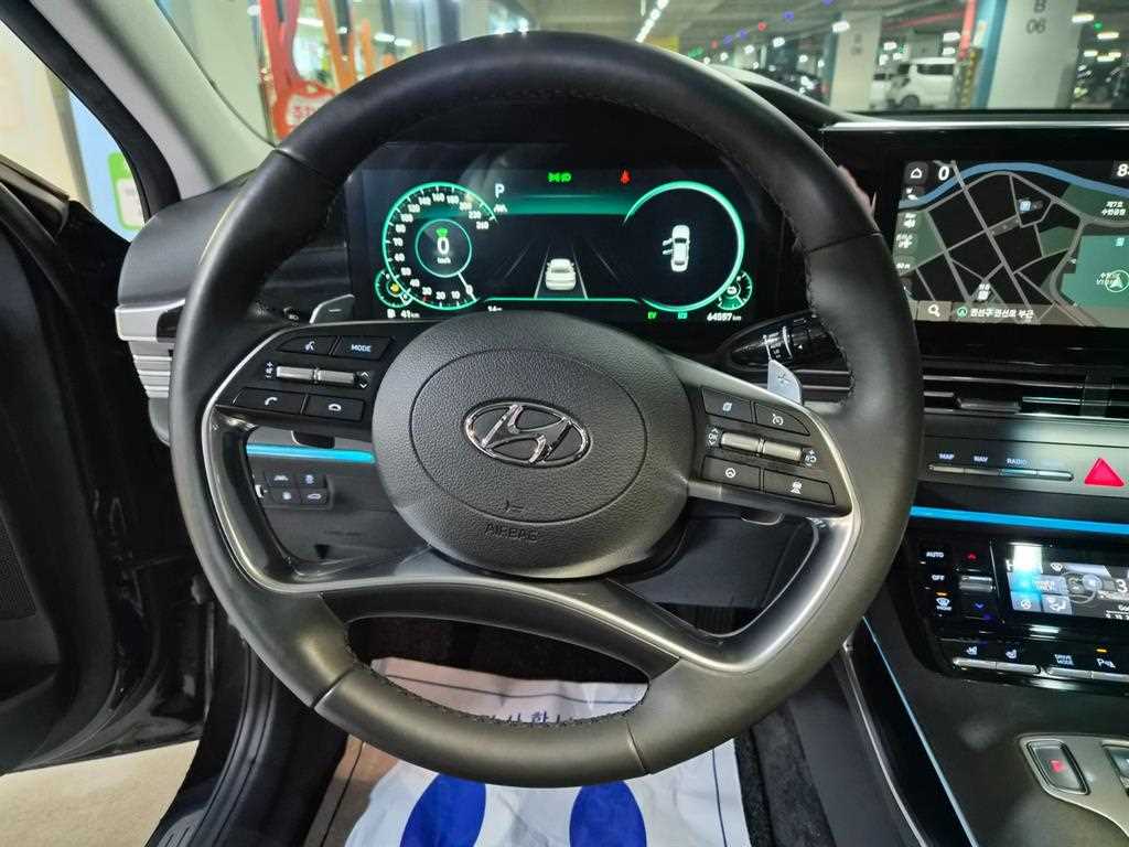 Hyundai Grandeur — photo 08