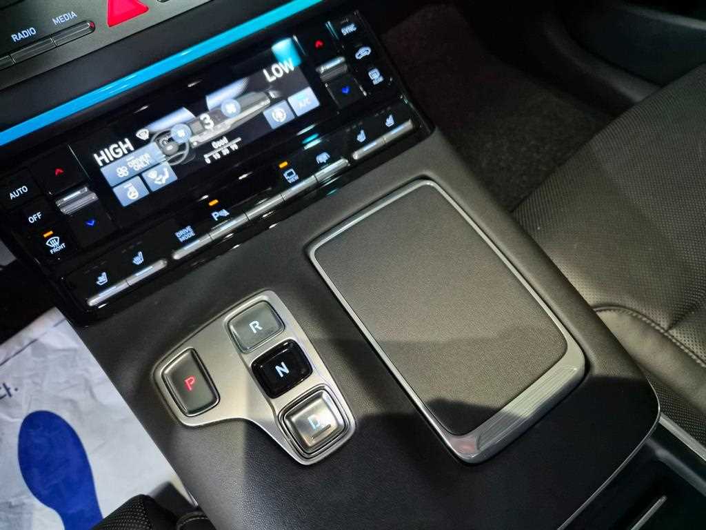 Hyundai Grandeur — photo 11