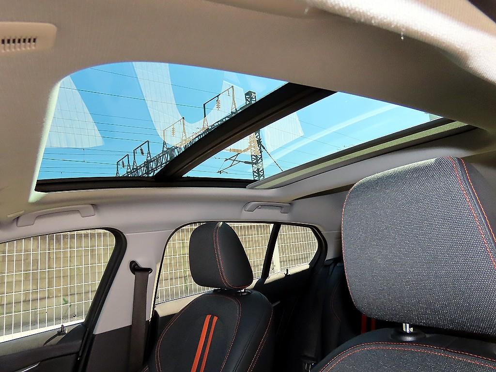 BMW 1-Series — photo 16