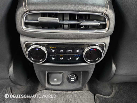 Genesis GV80 — photo 16