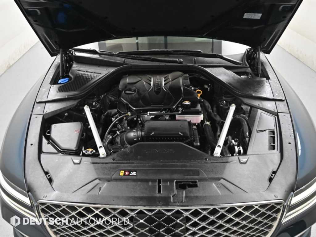 Genesis G80 — photo 06