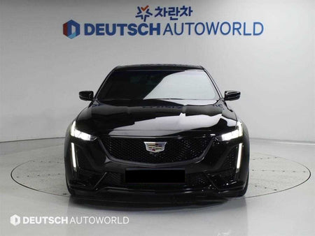 Cadillac CT5 — photo 01