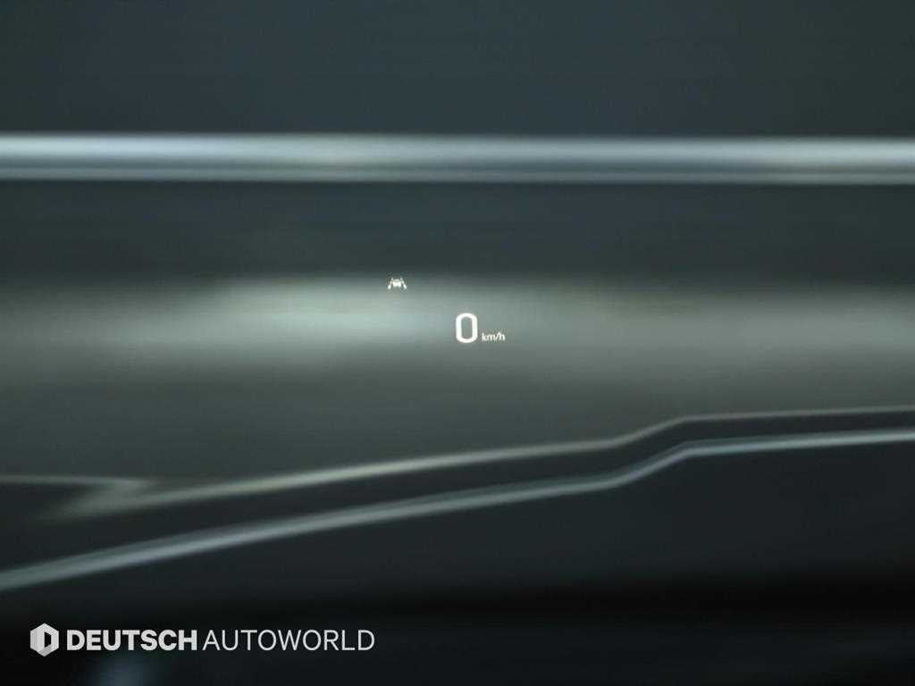 Cadillac CT5 — photo 17