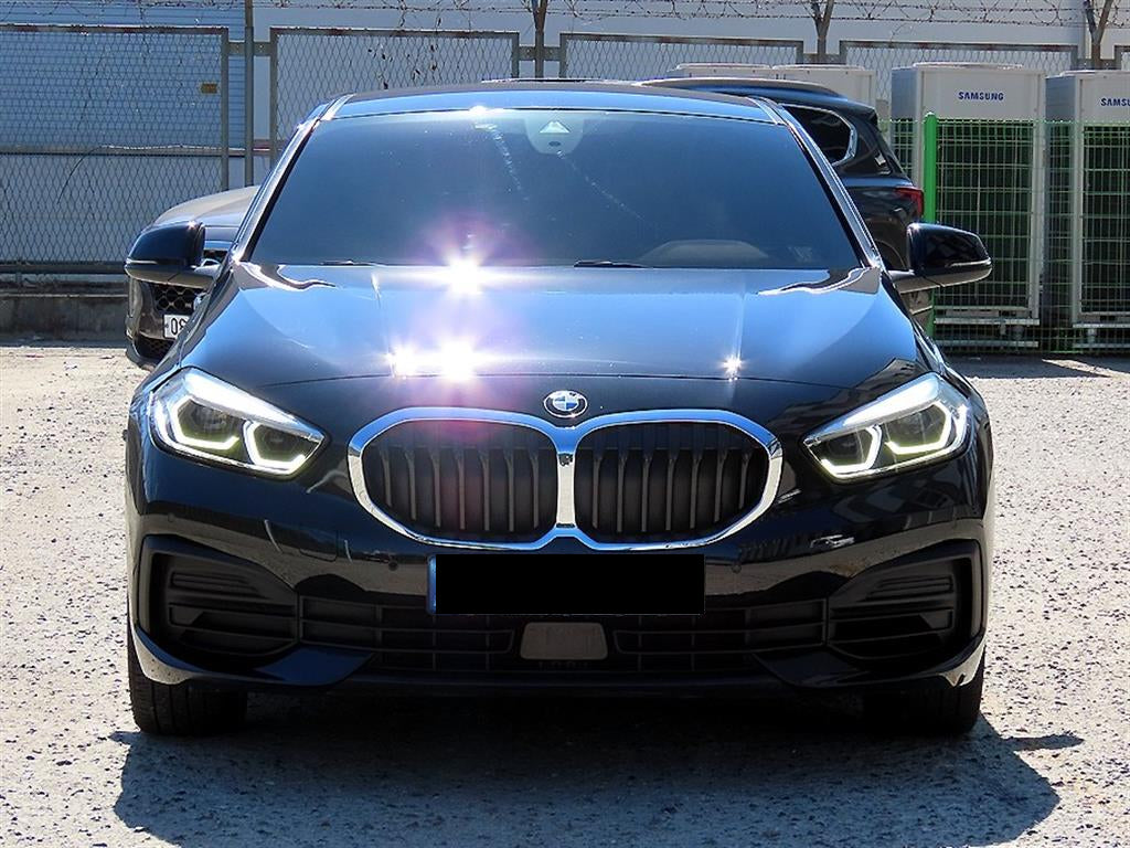 BMW 1-Series — photo 01