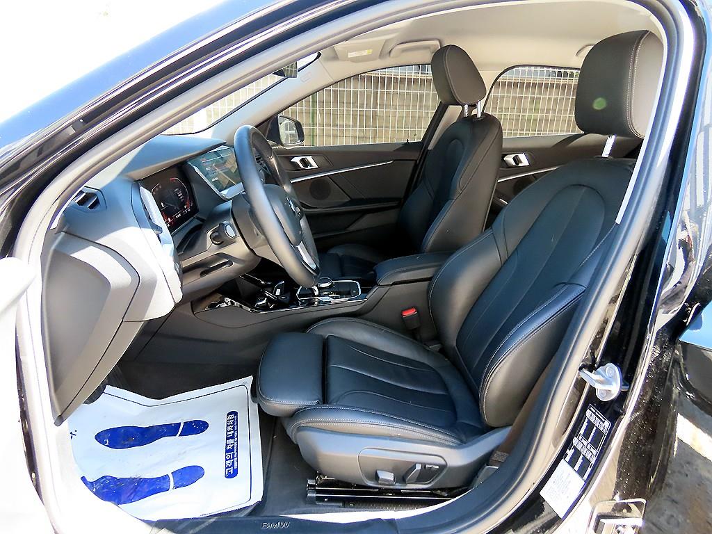 BMW 1-Series — photo 05
