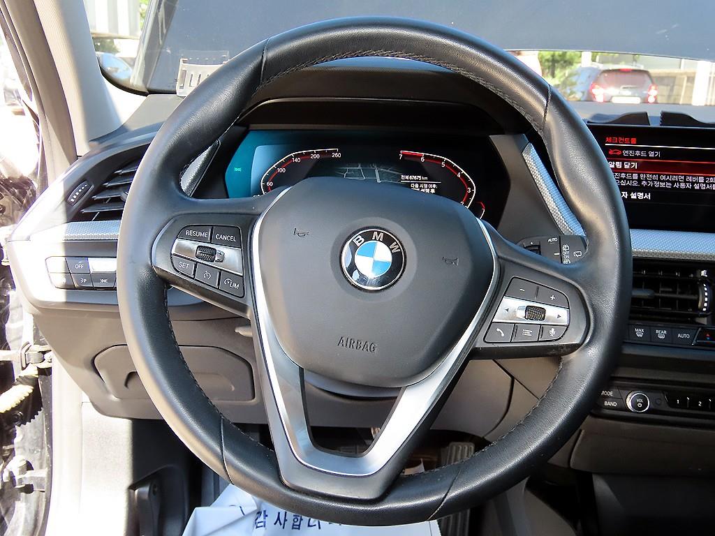 BMW 1-Series — photo 08