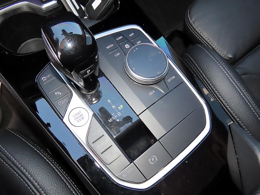 BMW 1-Series — photo 10
