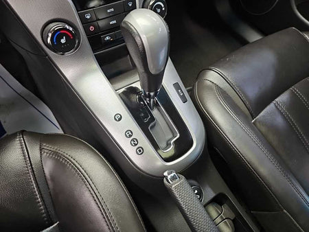 CHEVROLET Cruze — photo 08
