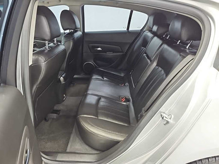 CHEVROLET Cruze — photo 12