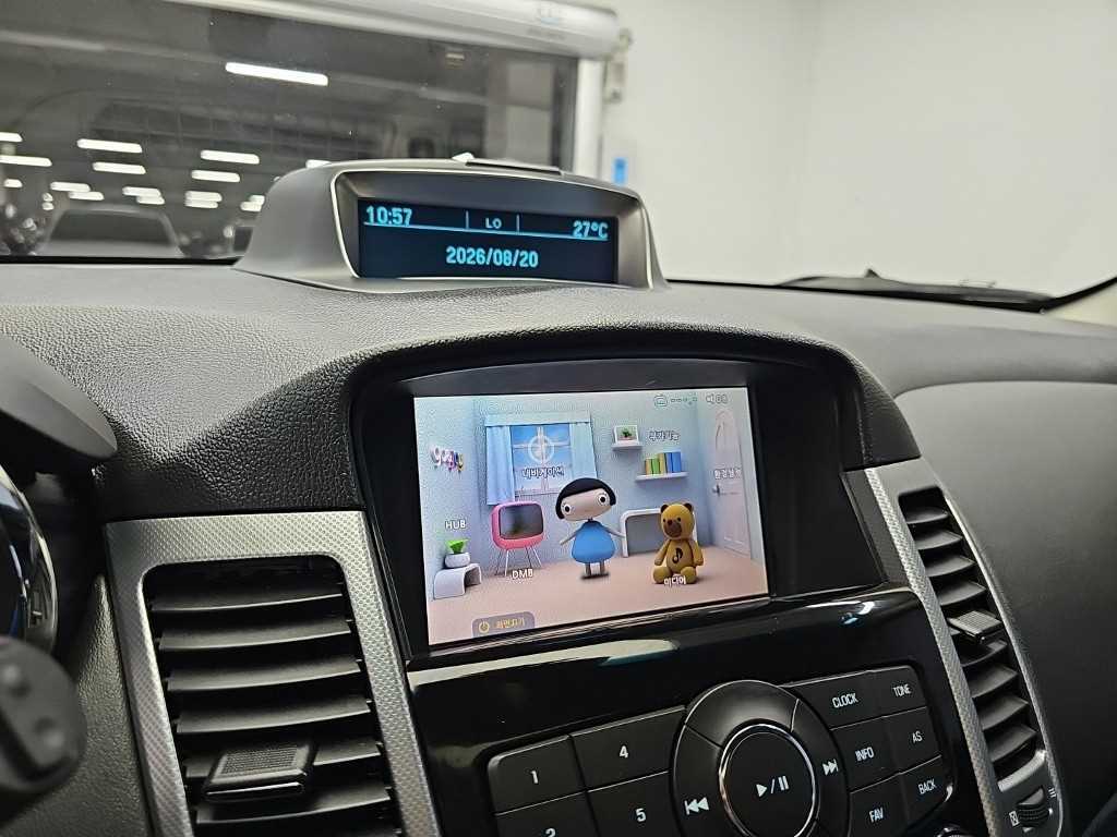 CHEVROLET Cruze — photo 14