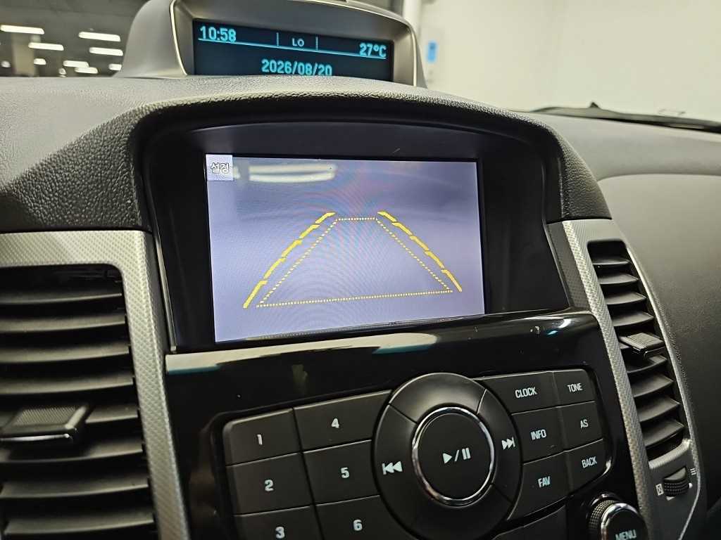 CHEVROLET Cruze — photo 15