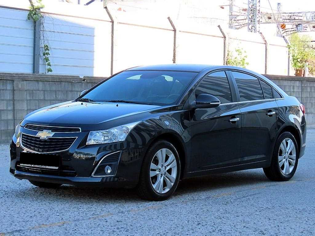 CHEVROLET Cruze — photo 02
