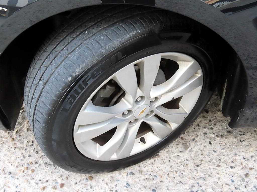 CHEVROLET Cruze — photo 17