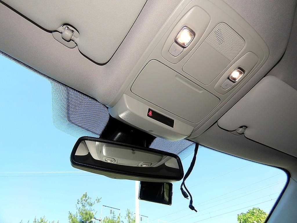 RENAULT SM6 — photo 17