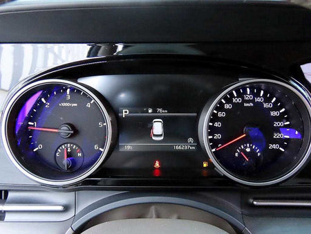 Kia Carnival — photo 10