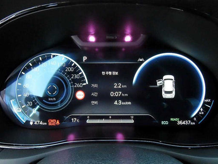 Genesis GV70 — photo 09