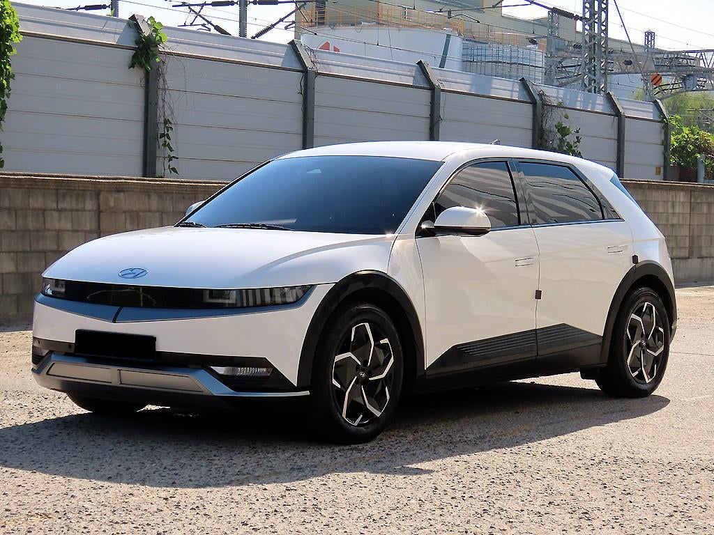 Hyundai Ioniq5 — photo 02