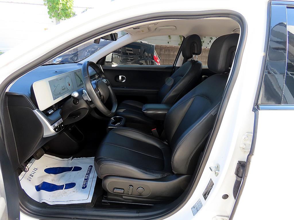 Hyundai Ioniq5 — photo 05