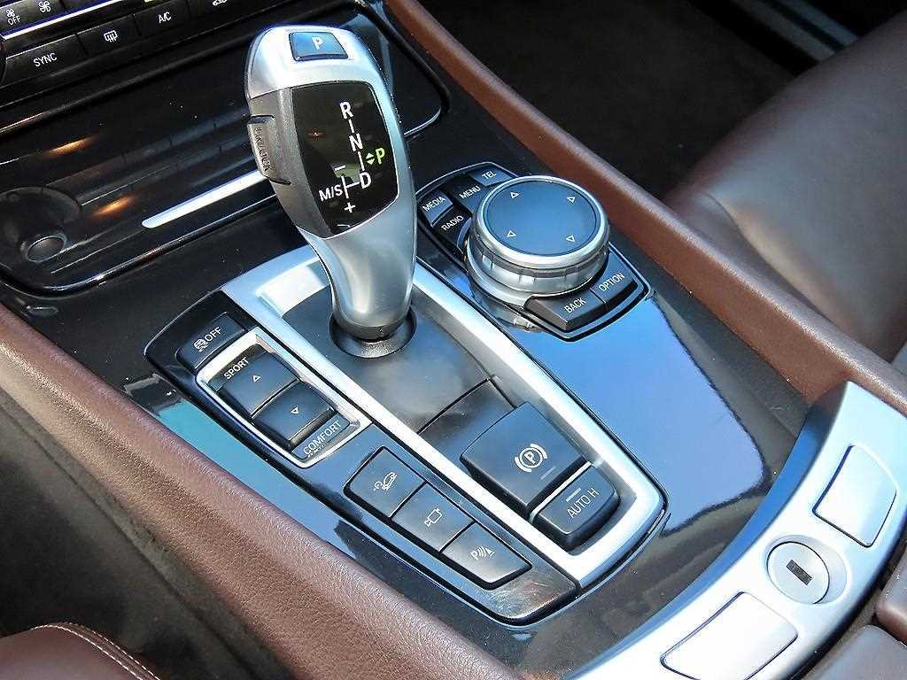 BMW Gran Turismo — photo 11