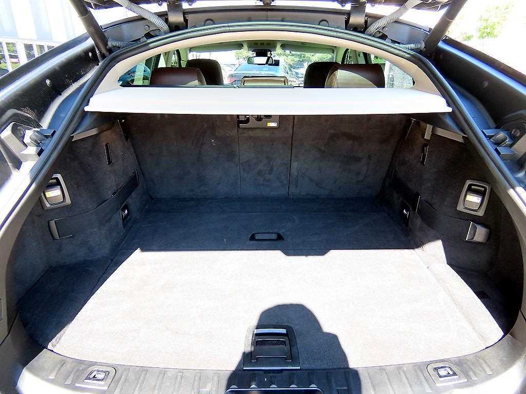 BMW Gran Turismo — photo 17