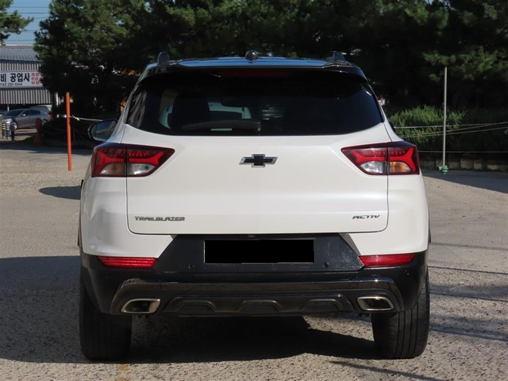 CHEVROLET Trailblazer — photo 04