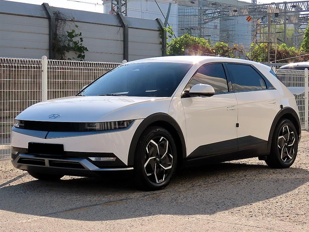 Hyundai Ioniq5 — photo 02